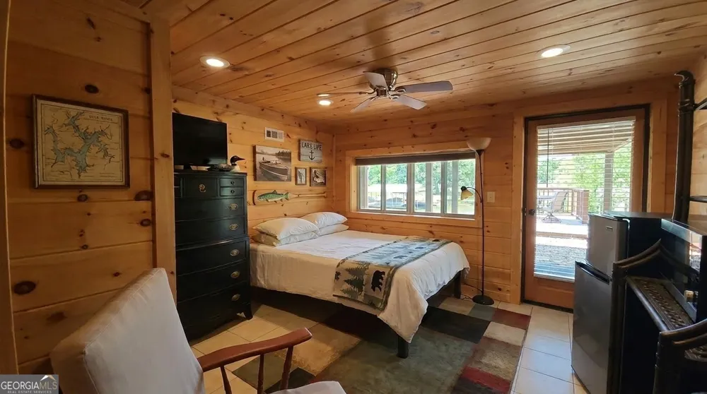 1693 Chatuge Shores RD Hiawassee, GA 30546