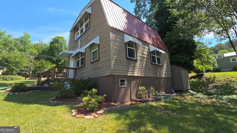 1693 Chatuge Shores RD Hiawassee, GA 30546