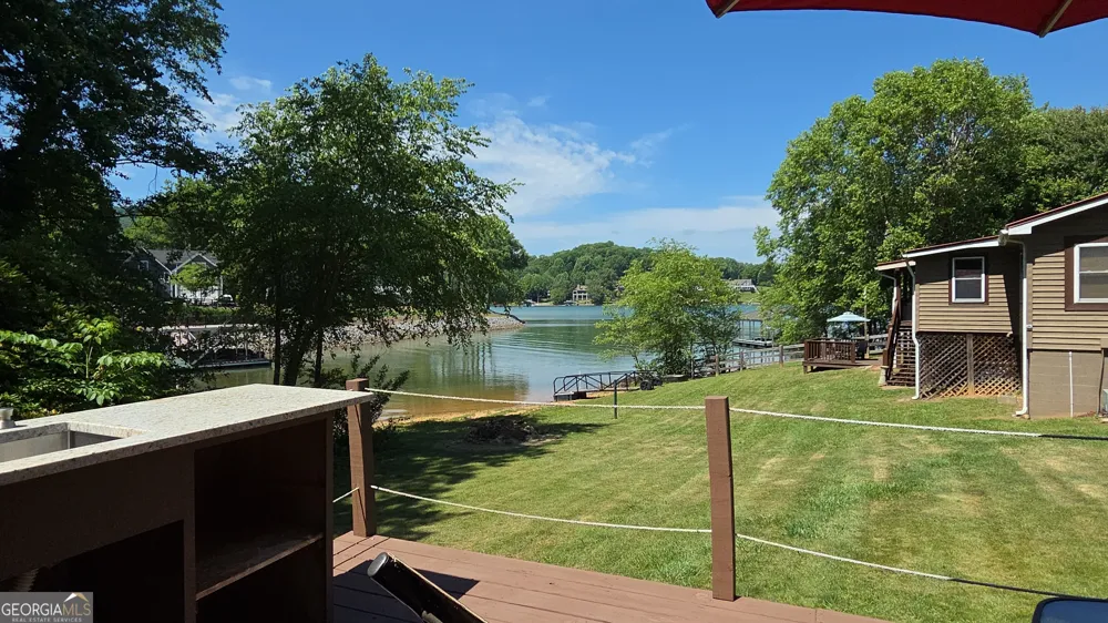 1693 Chatuge Shores RD Hiawassee, GA 30546