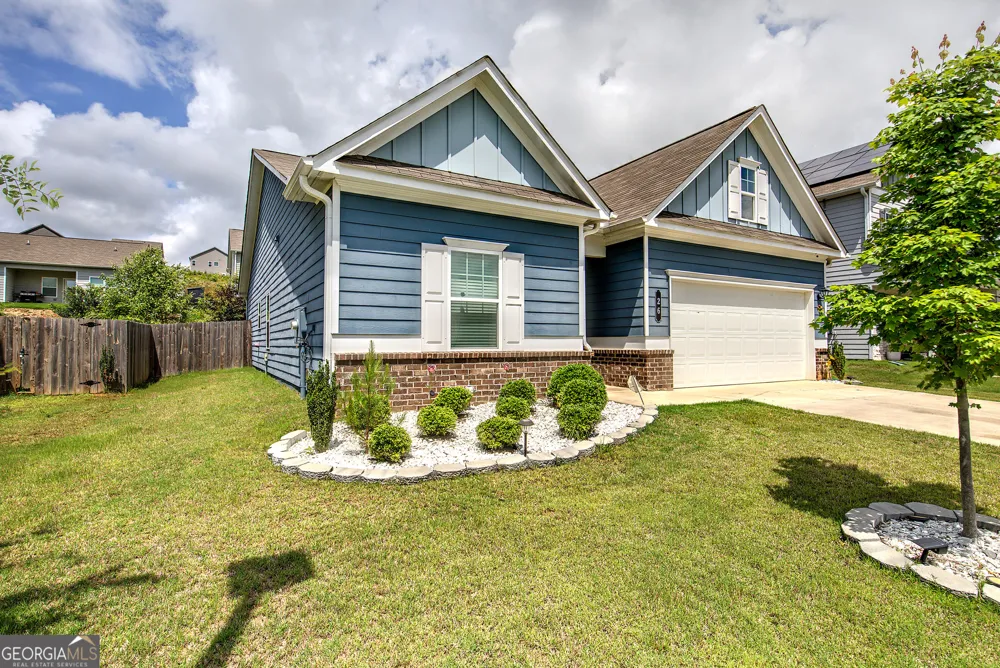 26 Thacker TRL Adairsville, GA 30103