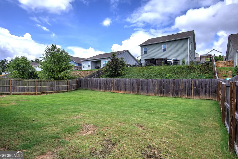 26 Thacker TRL Adairsville, GA 30103