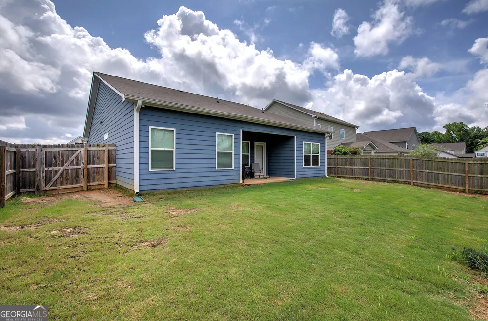 26 Thacker TRL Adairsville, GA 30103