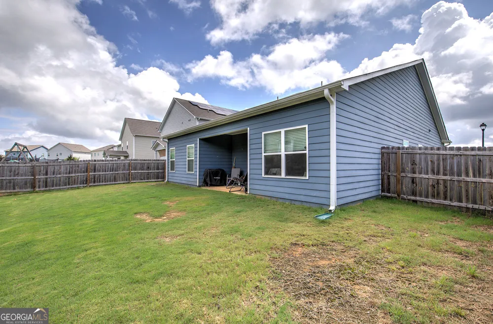 26 Thacker TRL Adairsville, GA 30103