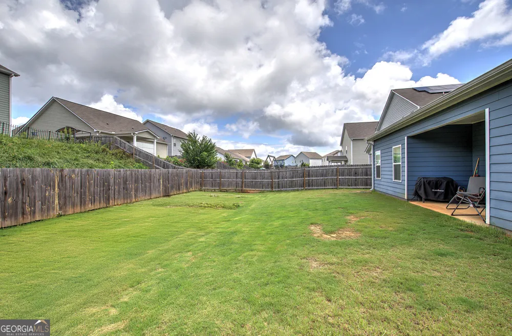 26 Thacker TRL Adairsville, GA 30103