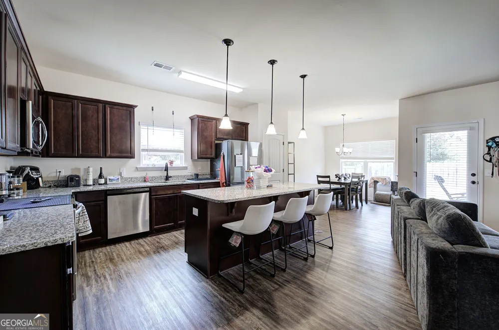 26 Thacker TRL Adairsville, GA 30103