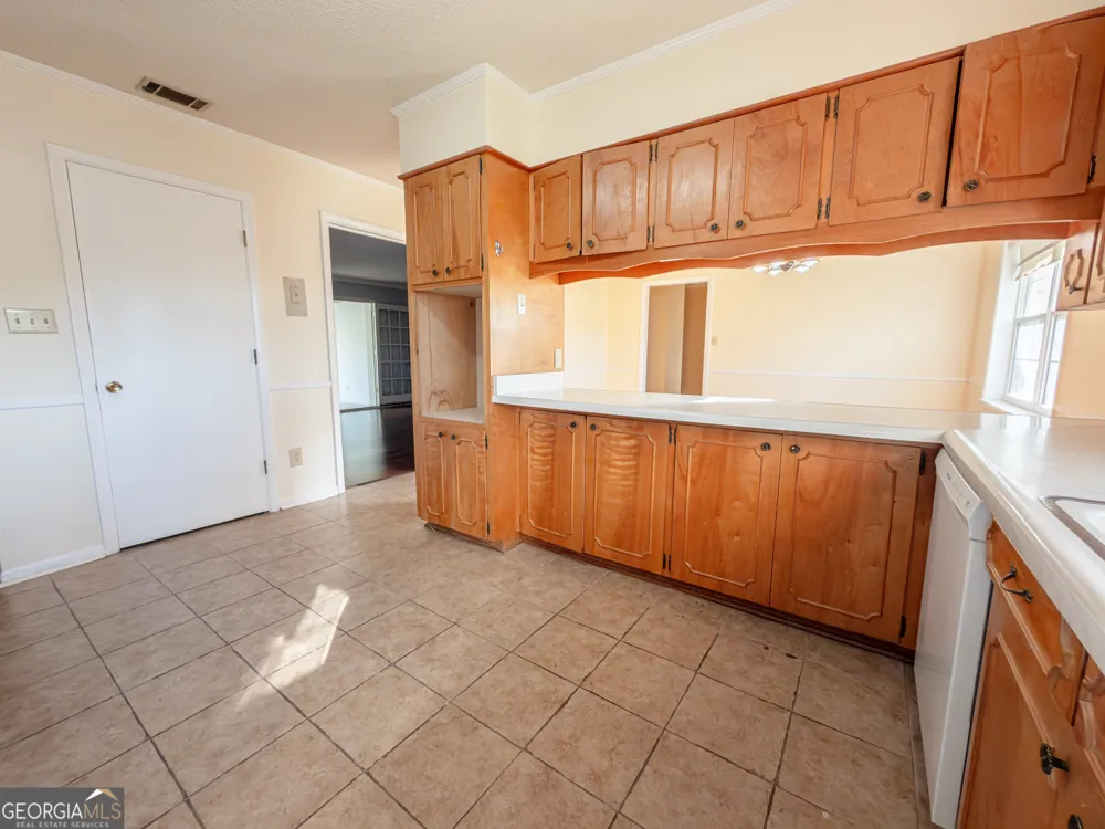 105 Edgewood RD Glennville, GA 30427