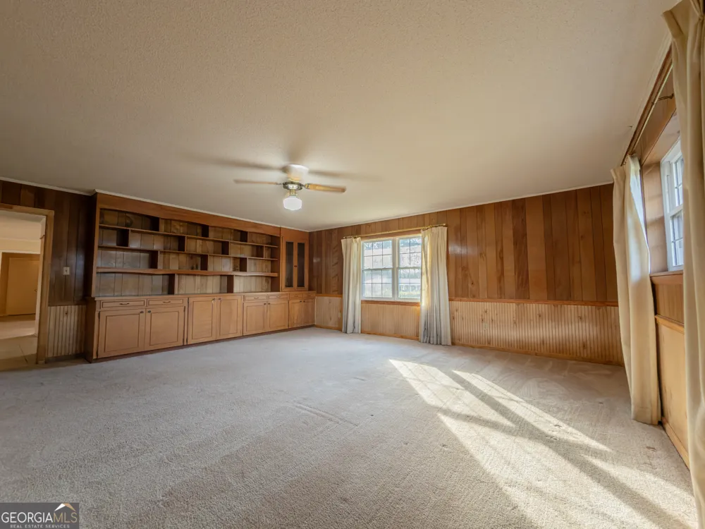 105 Edgewood RD Glennville, GA 30427