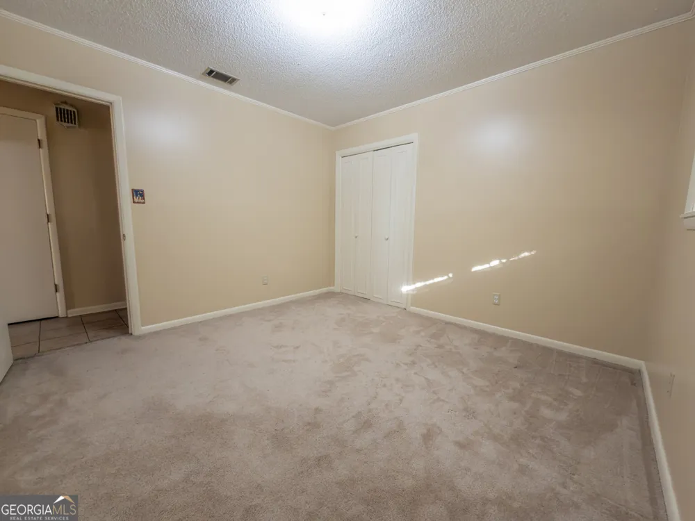 105 Edgewood RD Glennville, GA 30427