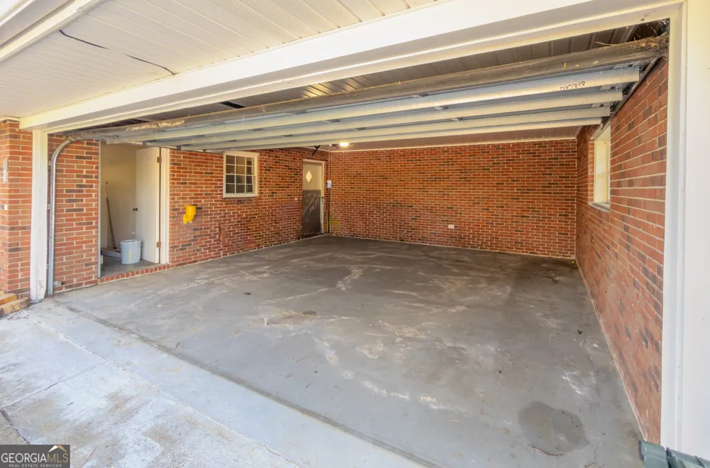 105 Edgewood RD Glennville, GA 30427