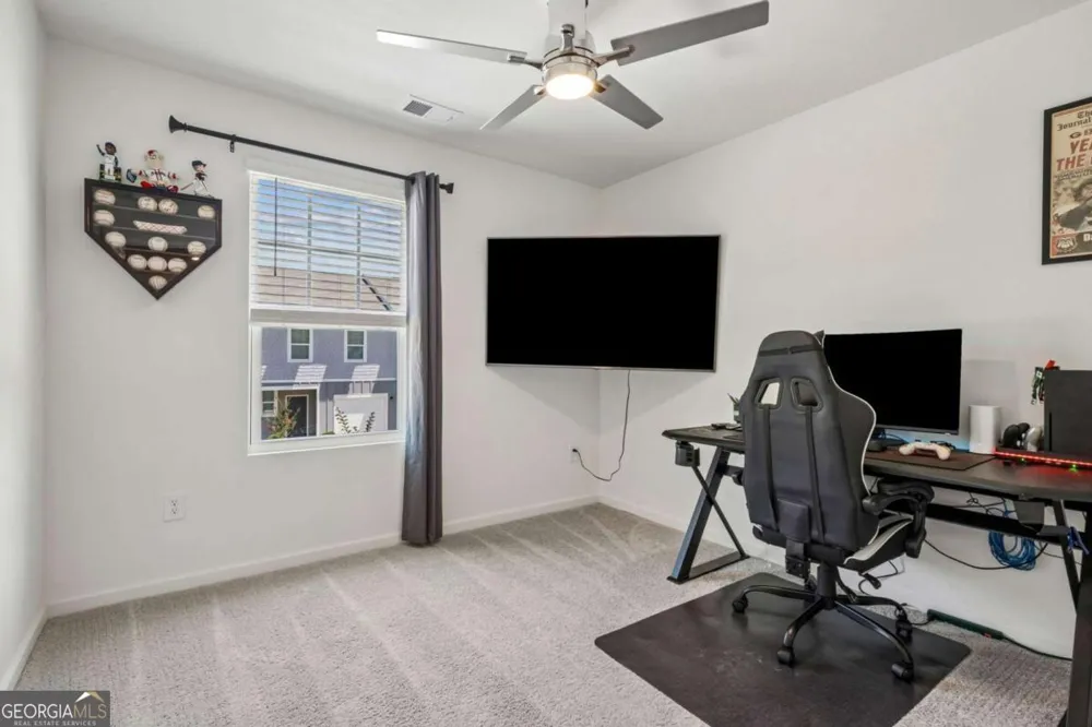 202 Fenchurch WAY Cartersville, GA 30120