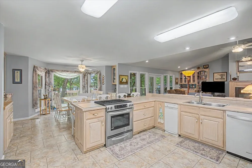 1005 County Road 544 Centre, AL 35960