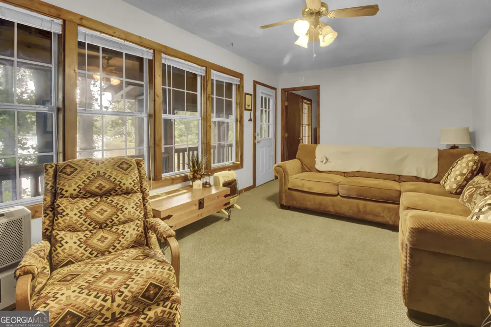 119 Willow WAY Jackson, GA 30233