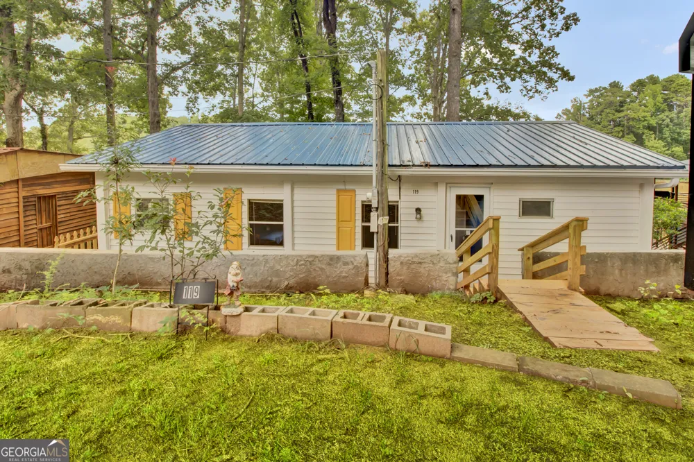 119 Willow WAY Jackson, GA 30233