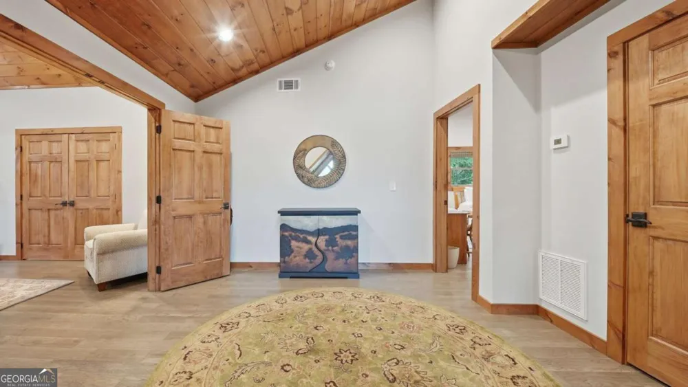 101 Toccoa Vista LN Mineral Bluff, GA 30559