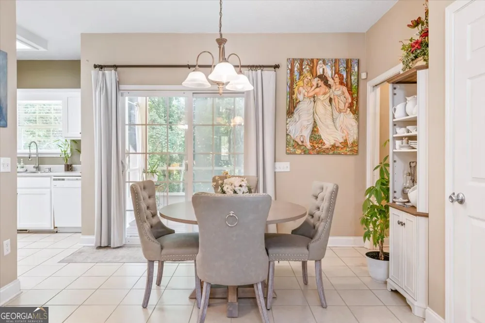 105 Cottage CT Richmond Hill, GA 31324