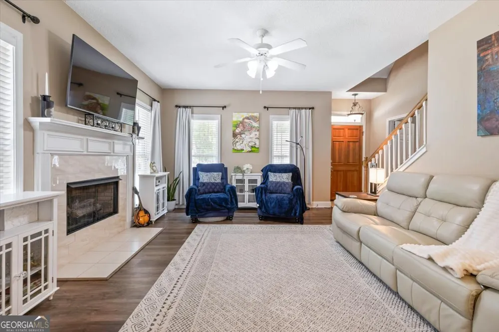 105 Cottage CT Richmond Hill, GA 31324
