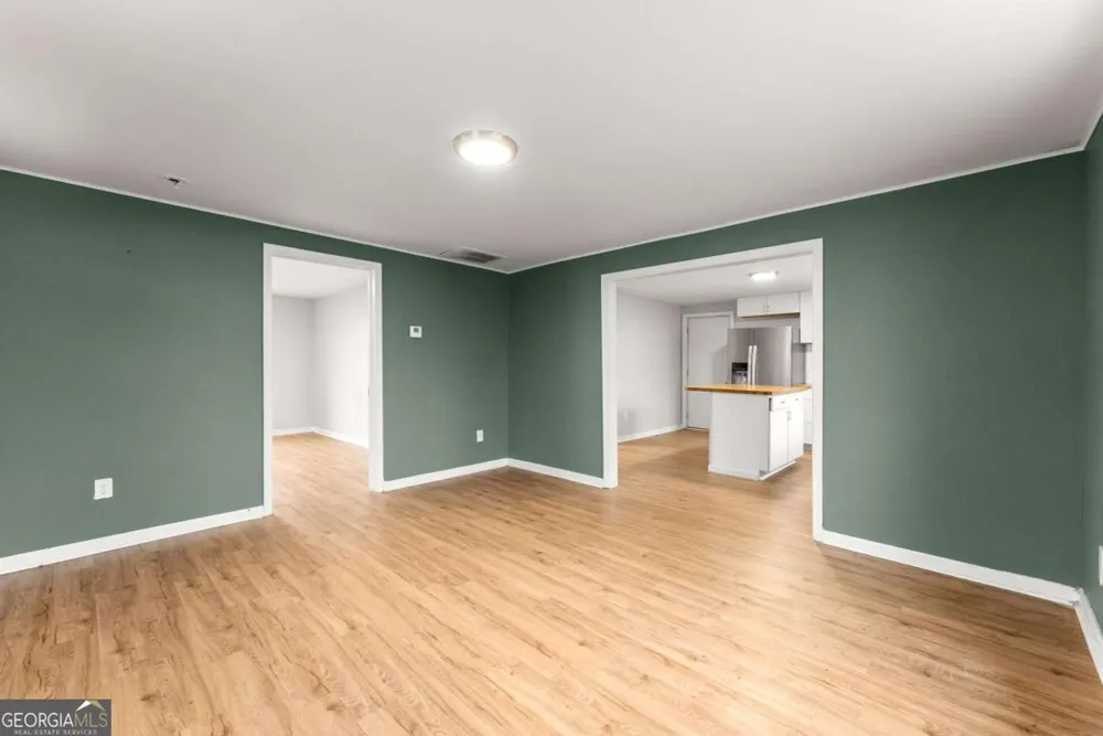 212 Walker DR Monroe, GA 30655