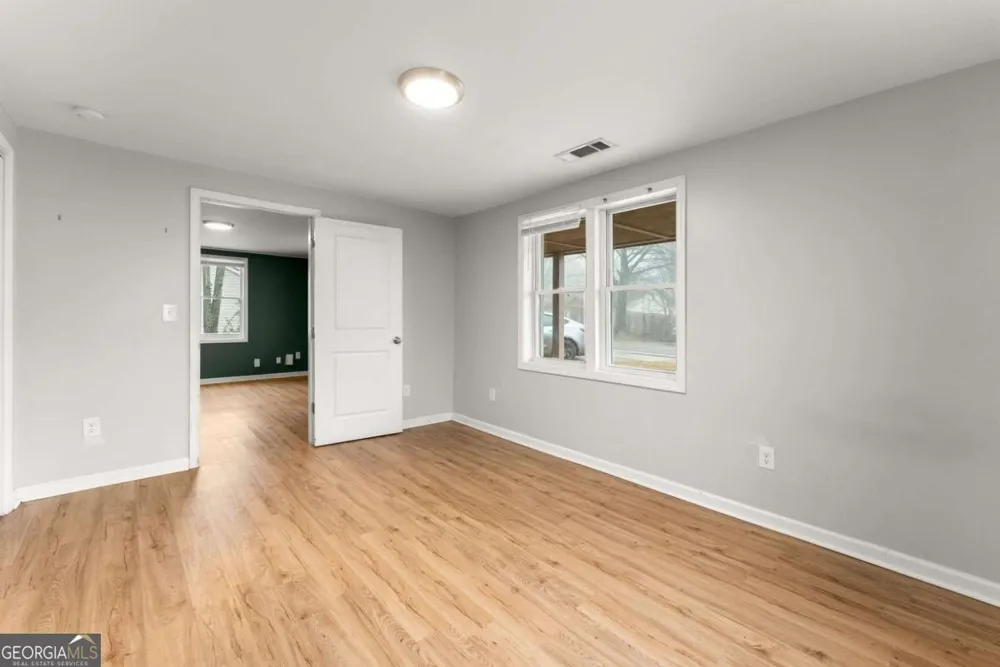 212 Walker DR Monroe, GA 30655