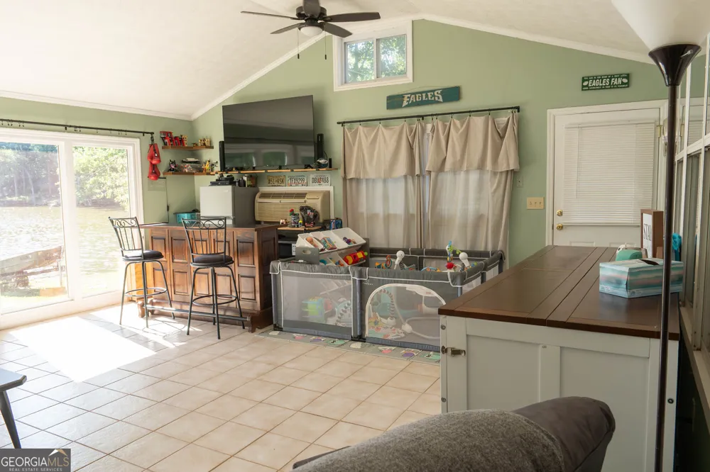 44 Penn DR Jackson, GA 30233