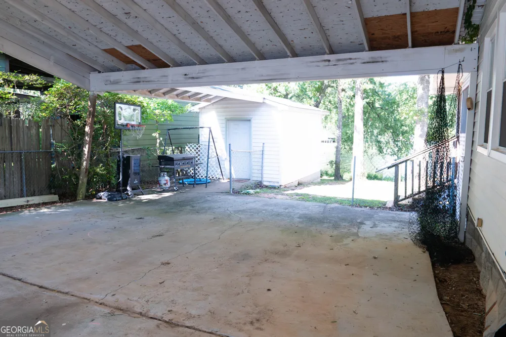 44 Penn DR Jackson, GA 30233