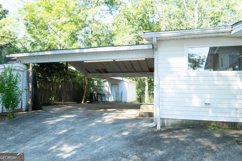 44 Penn DR Jackson, GA 30233