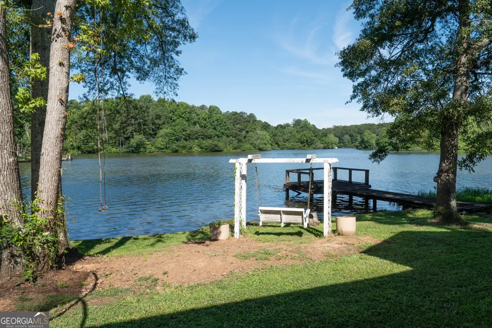 44 Penn DR Jackson, GA 30233