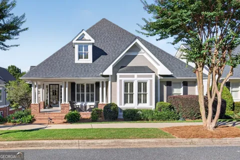 2550 Muskogee LN