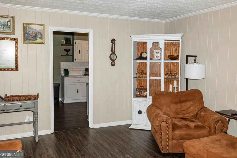 500 Camelot DR LaGrange, GA 30241