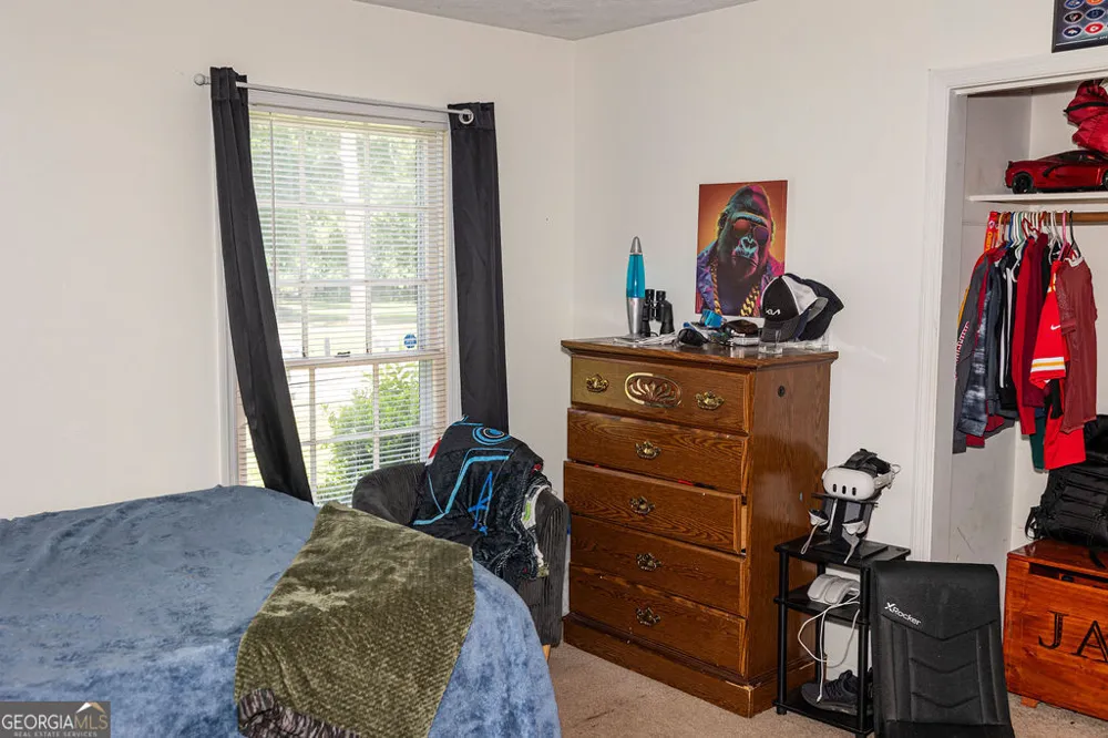 500 Camelot DR LaGrange, GA 30241