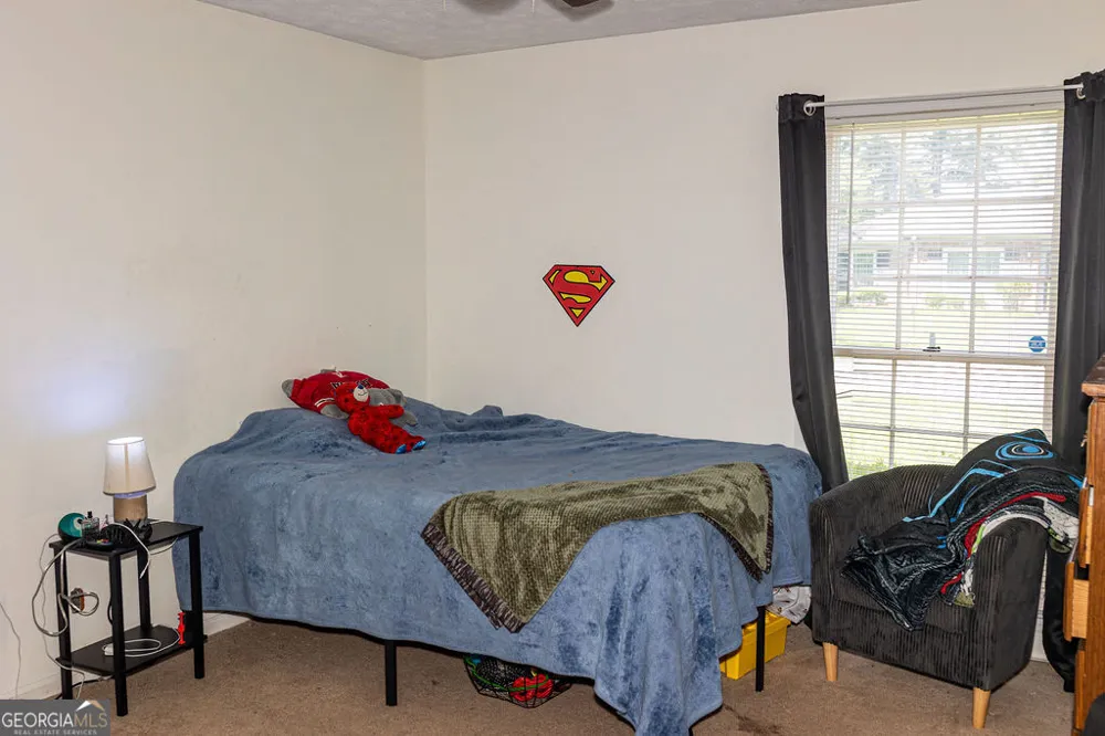 500 Camelot DR LaGrange, GA 30241