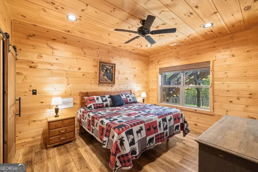 102 High Meadows TRL Morganton, GA 30560