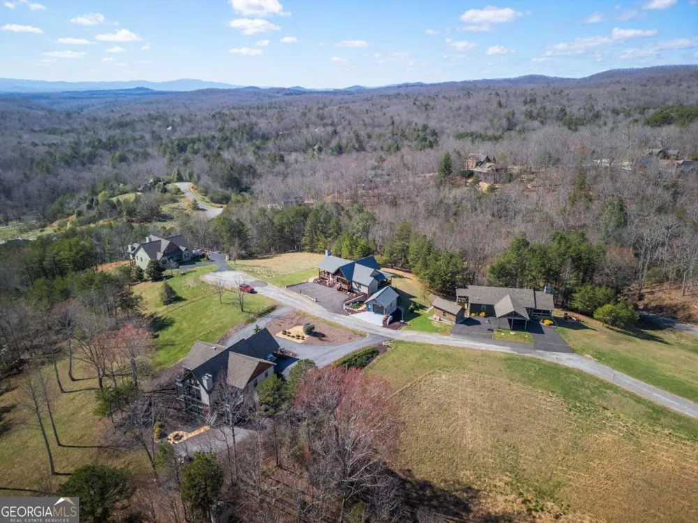 102 High Meadows TRL Morganton, GA 30560