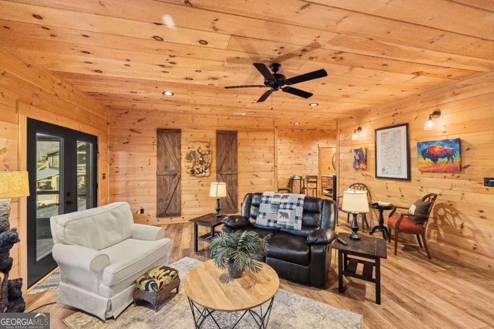 102 High Meadows TRL Morganton, GA 30560