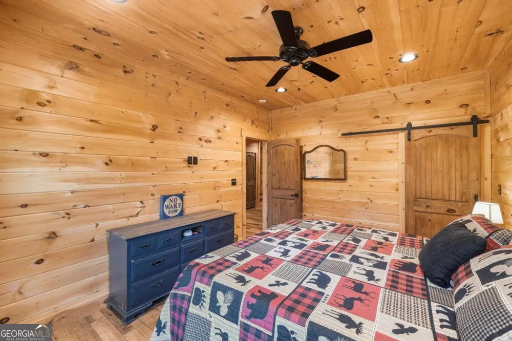 102 High Meadows TRL Morganton, GA 30560