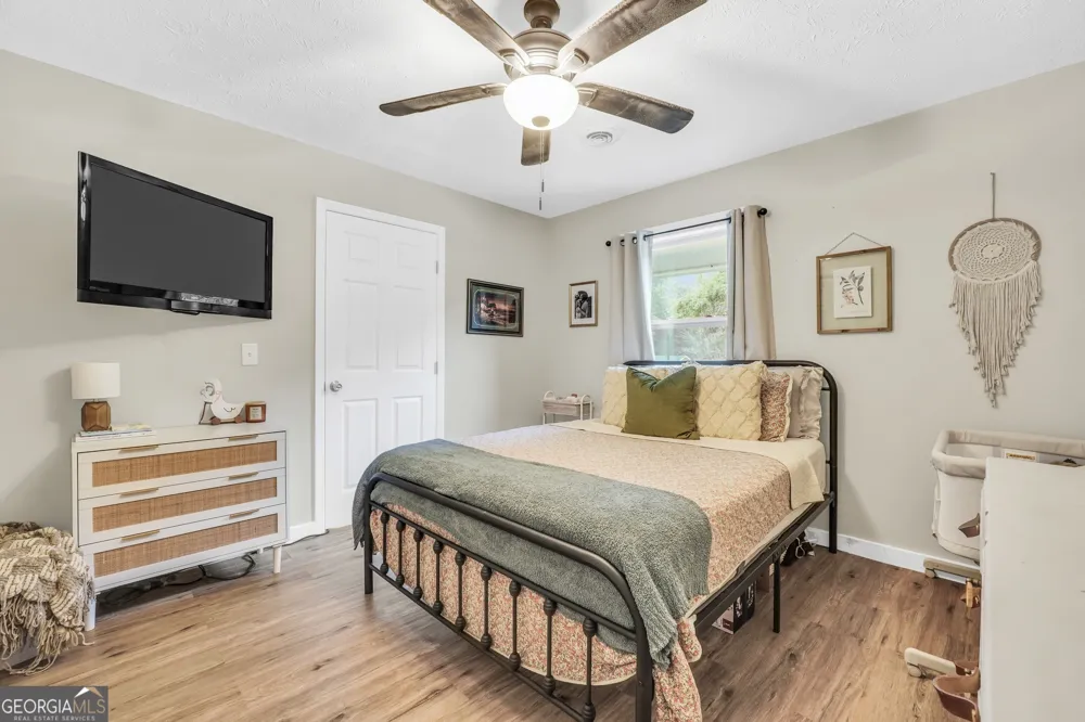 997 Cardinal ST Thomaston, GA 30286