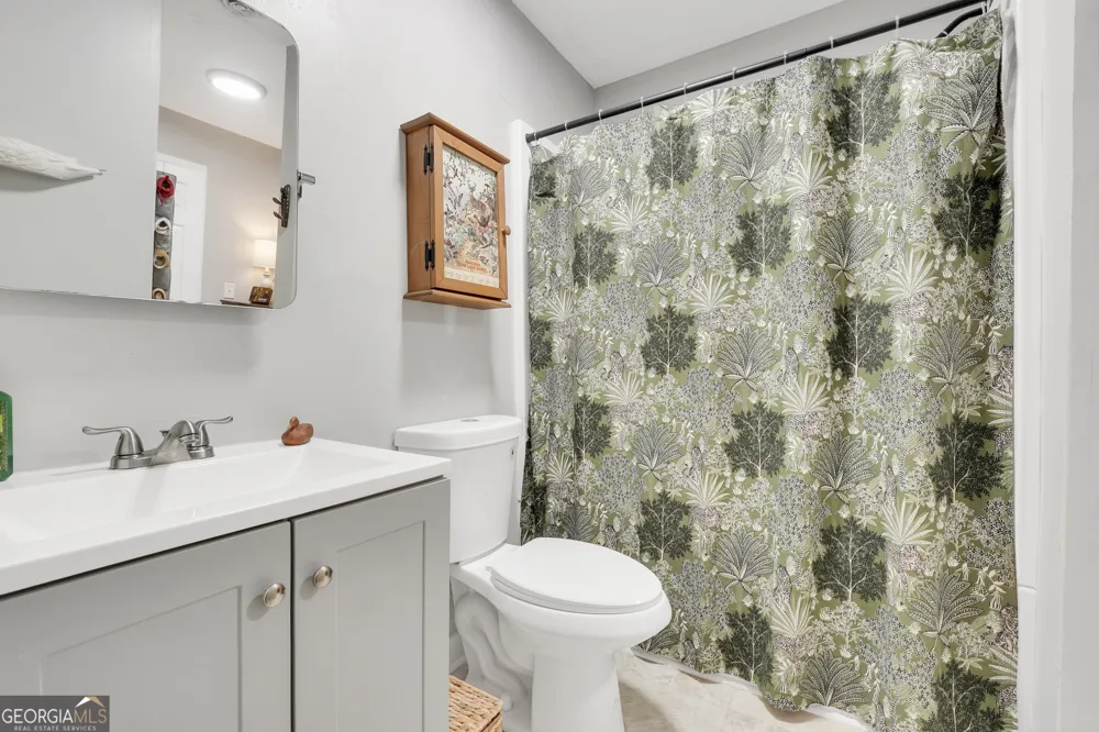 997 Cardinal ST Thomaston, GA 30286