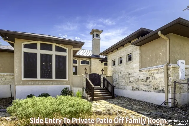 1054 Provence New Braunfels, TX 78132