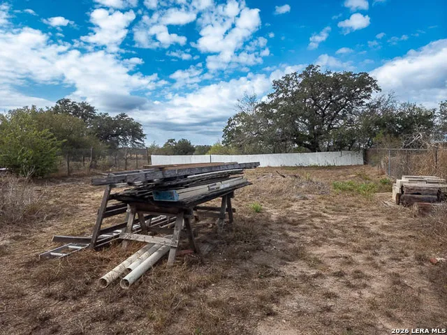 343 Bocawood Drive Poteet, TX 78065