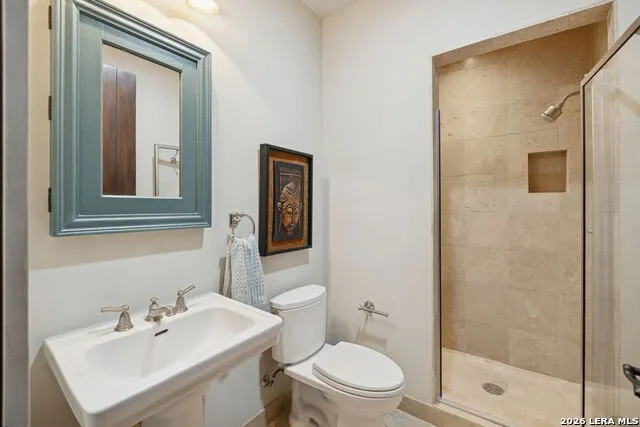 2835 Palomino Springs Bandera, TX 78003