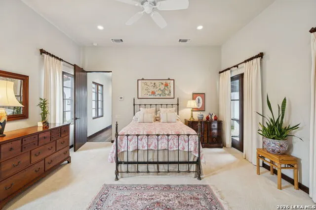 2835 Palomino Springs Bandera, TX 78003