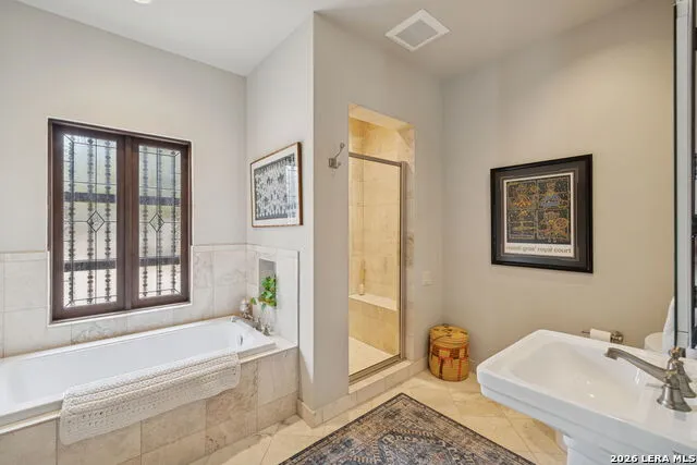 2835 Palomino Springs Bandera, TX 78003