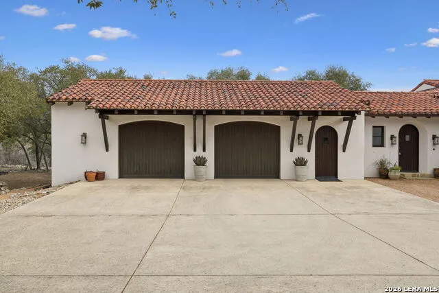 2835 Palomino Springs Bandera, TX 78003