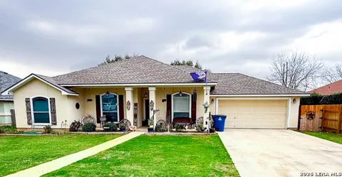 305 Yorktown