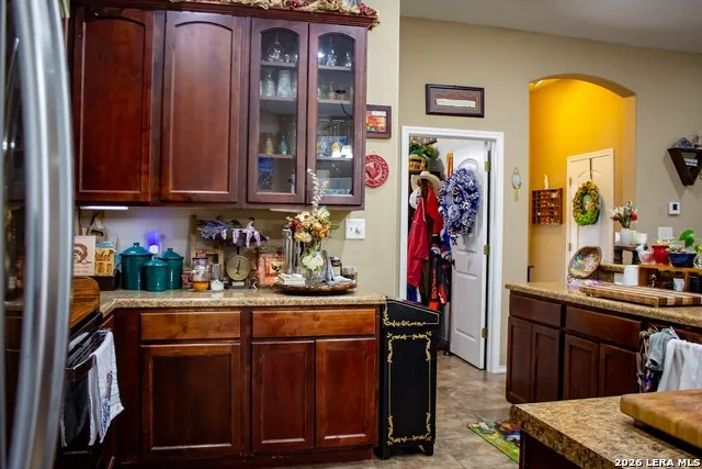 305 Yorktown Pleasanton, TX 78064