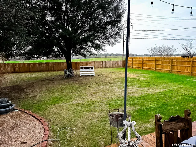 305 Yorktown Pleasanton, TX 78064