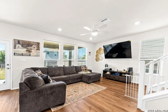 1029 Santiam St Georgetown, TX 78626