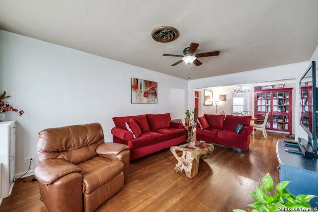 615 main Karnes City, TX 78118