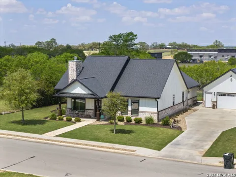 120 magnolia