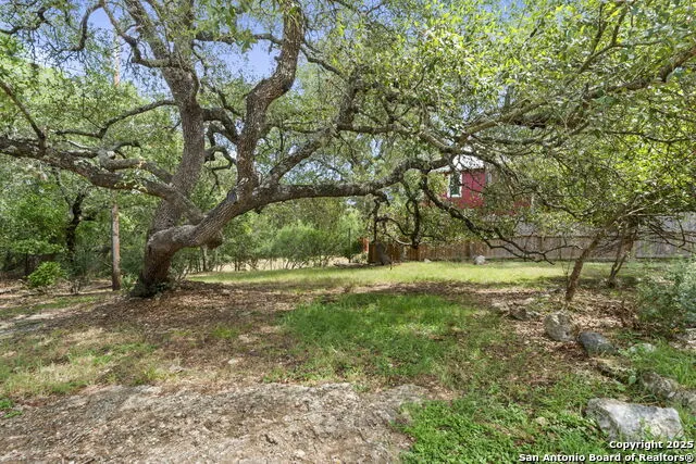 1265 Comanche Path Bandera, TX 78003
