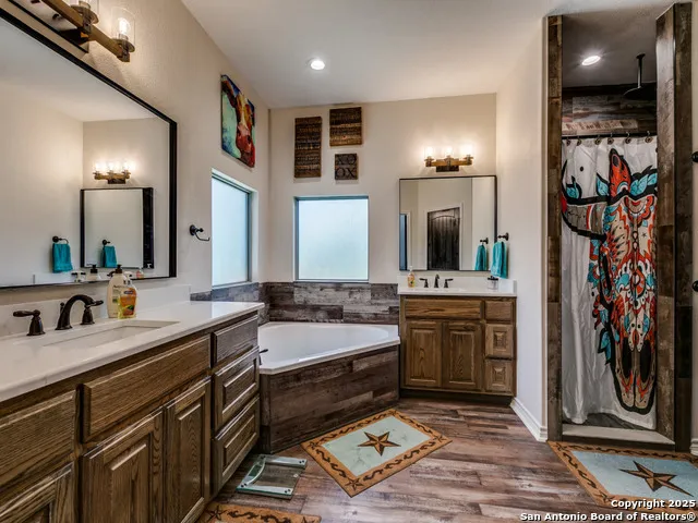6451 Bluntzer Jourdanton, TX 78026